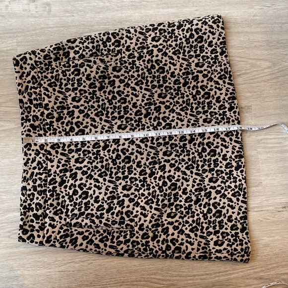 LOFT | leopard print mini skirt | size 6 - Picture 10 of 10